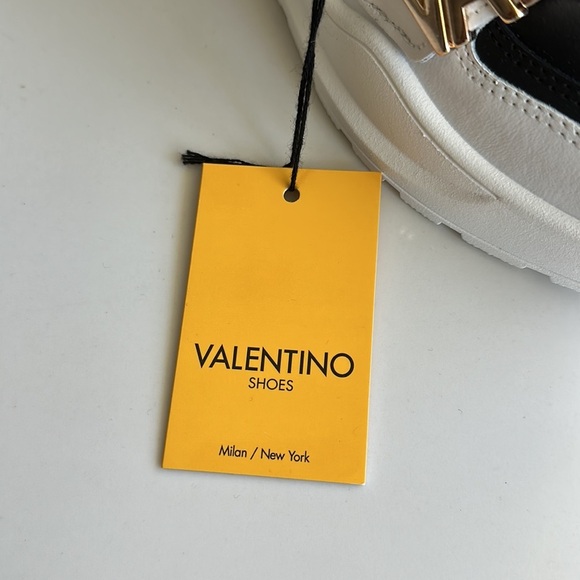 VALENTINO BV
MARIO VALENTINO
Sneaker - Picture 10 of 16